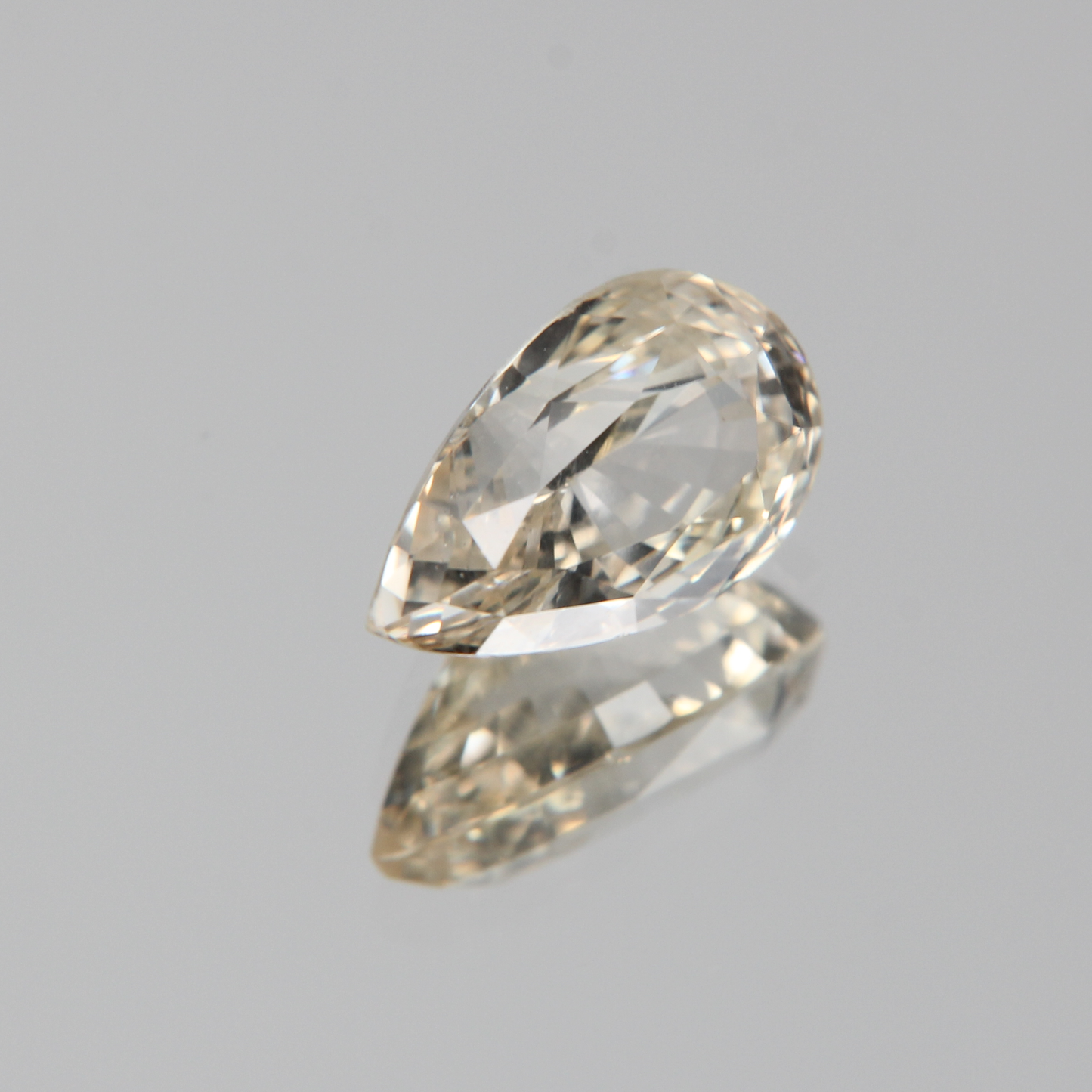 gelber Saphir 2.64ct