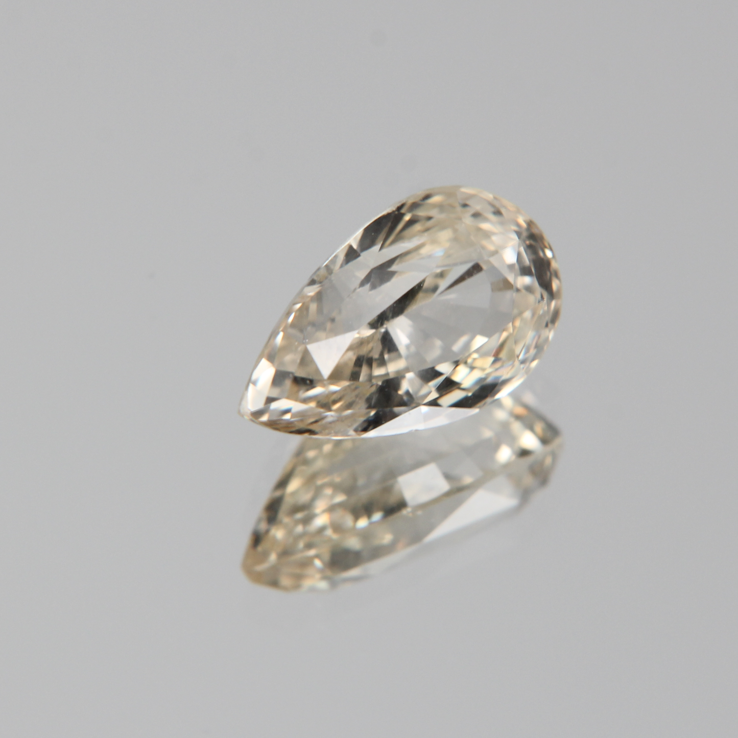 gelber Saphir 2.64ct