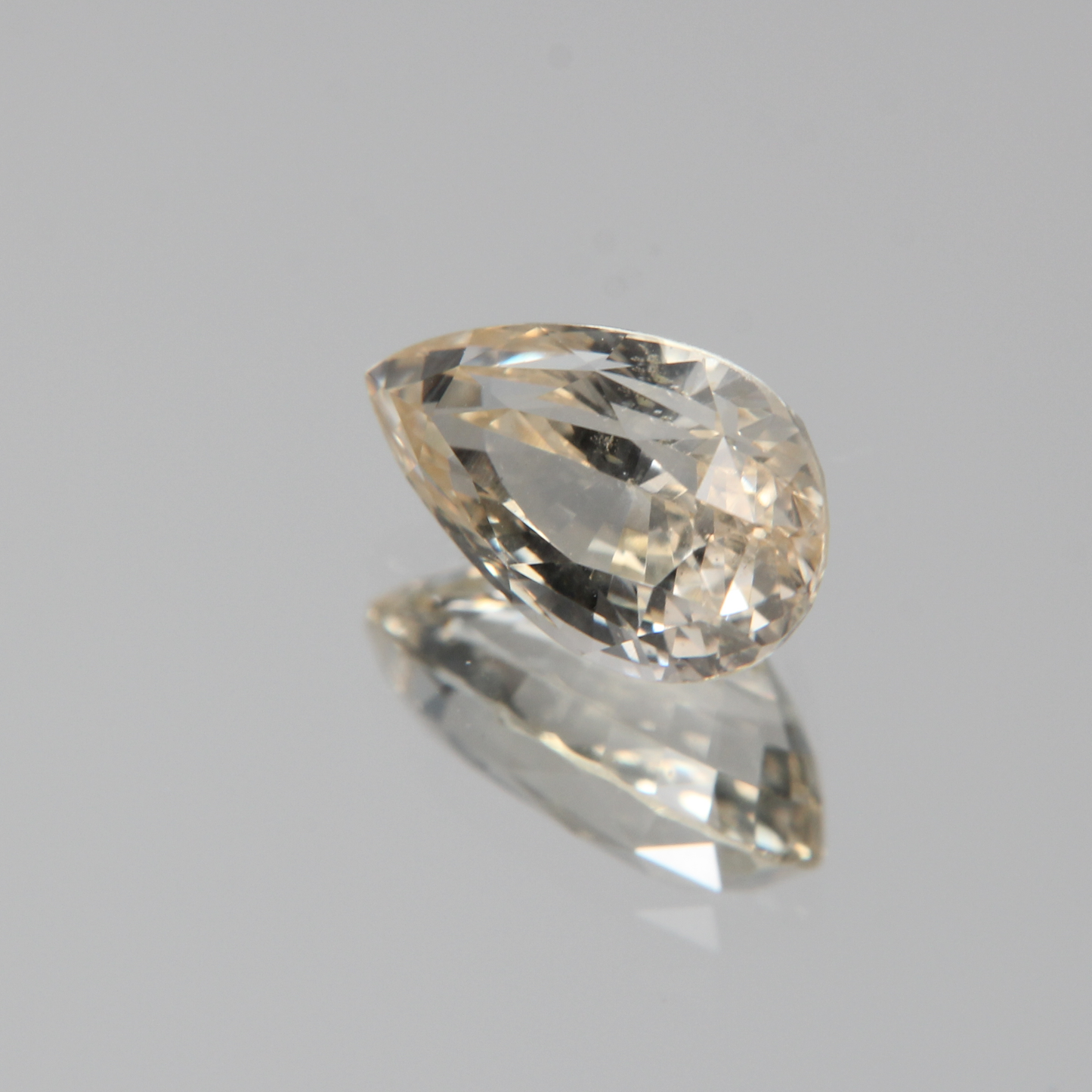 gelber Saphir 2.64ct
