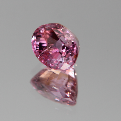 Pinker Saphir 2.03 ct