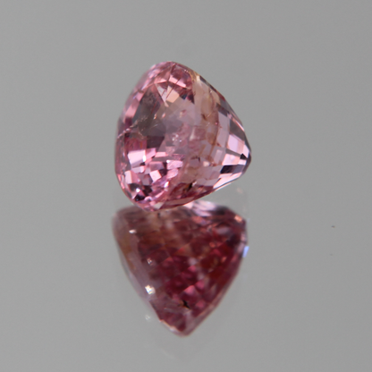 Pinker Saphir 2.03 ct