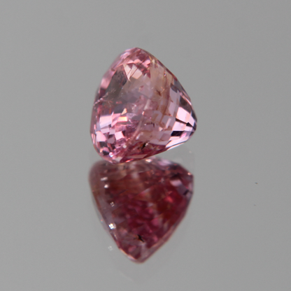 Pinker Saphir 2.03 ct