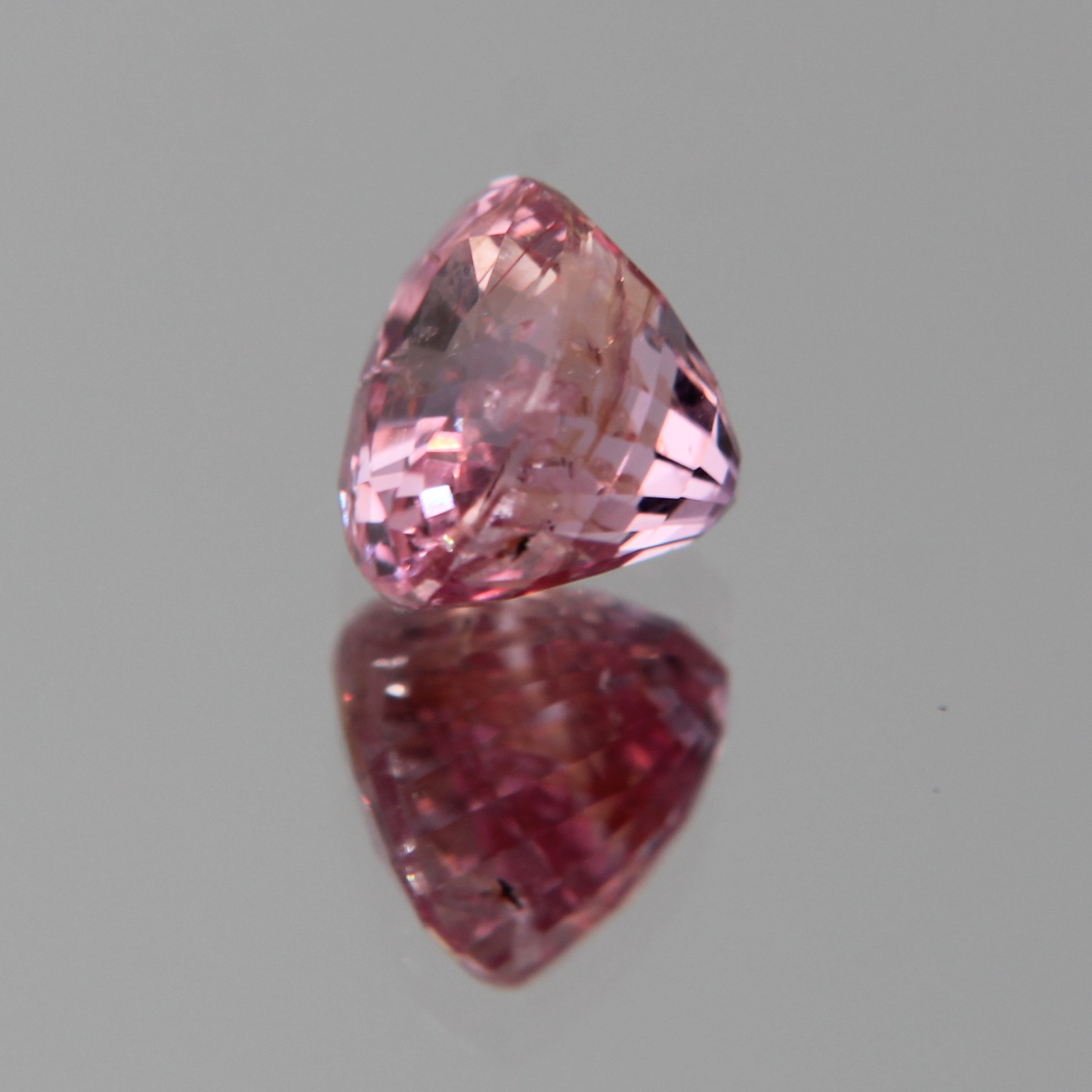 Pinker Saphir 2.03 ct