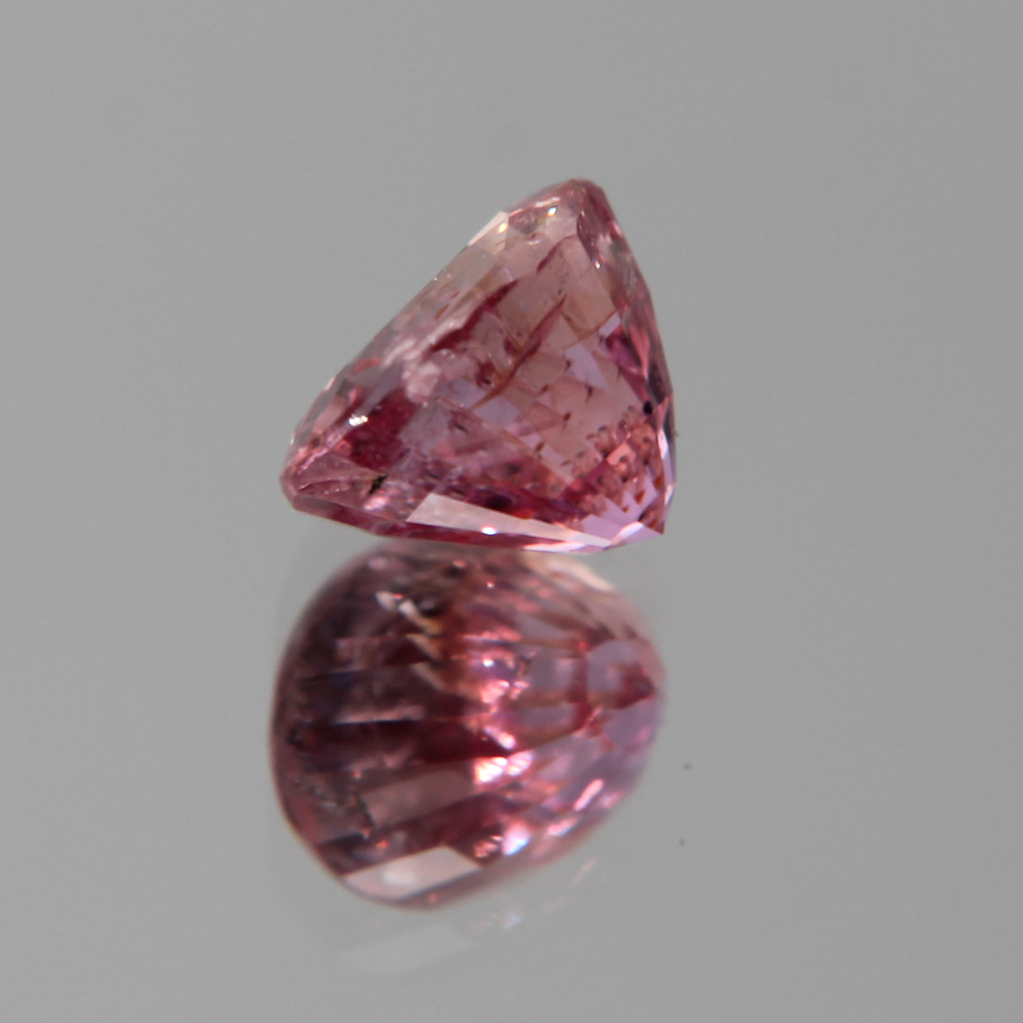 Pinker Saphir 2.03 ct