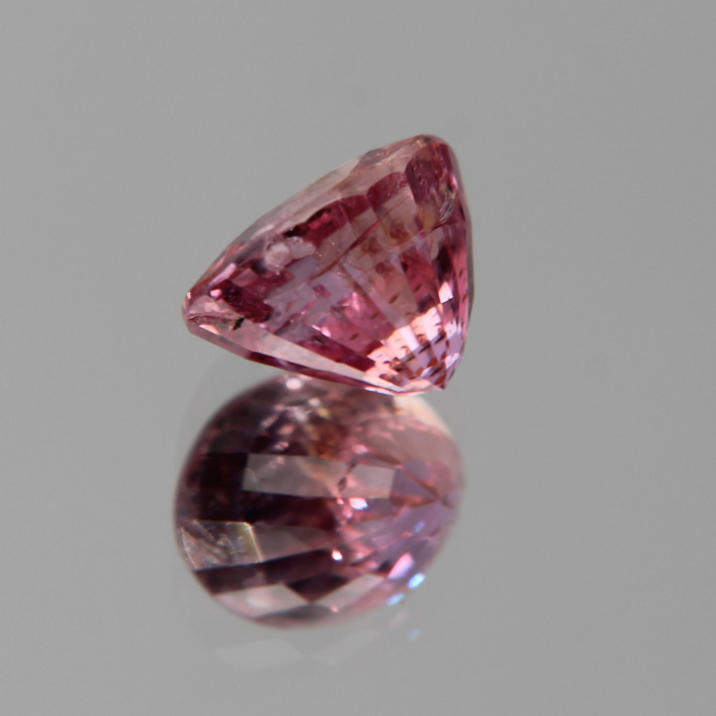 Pinker Saphir 2.03 ct