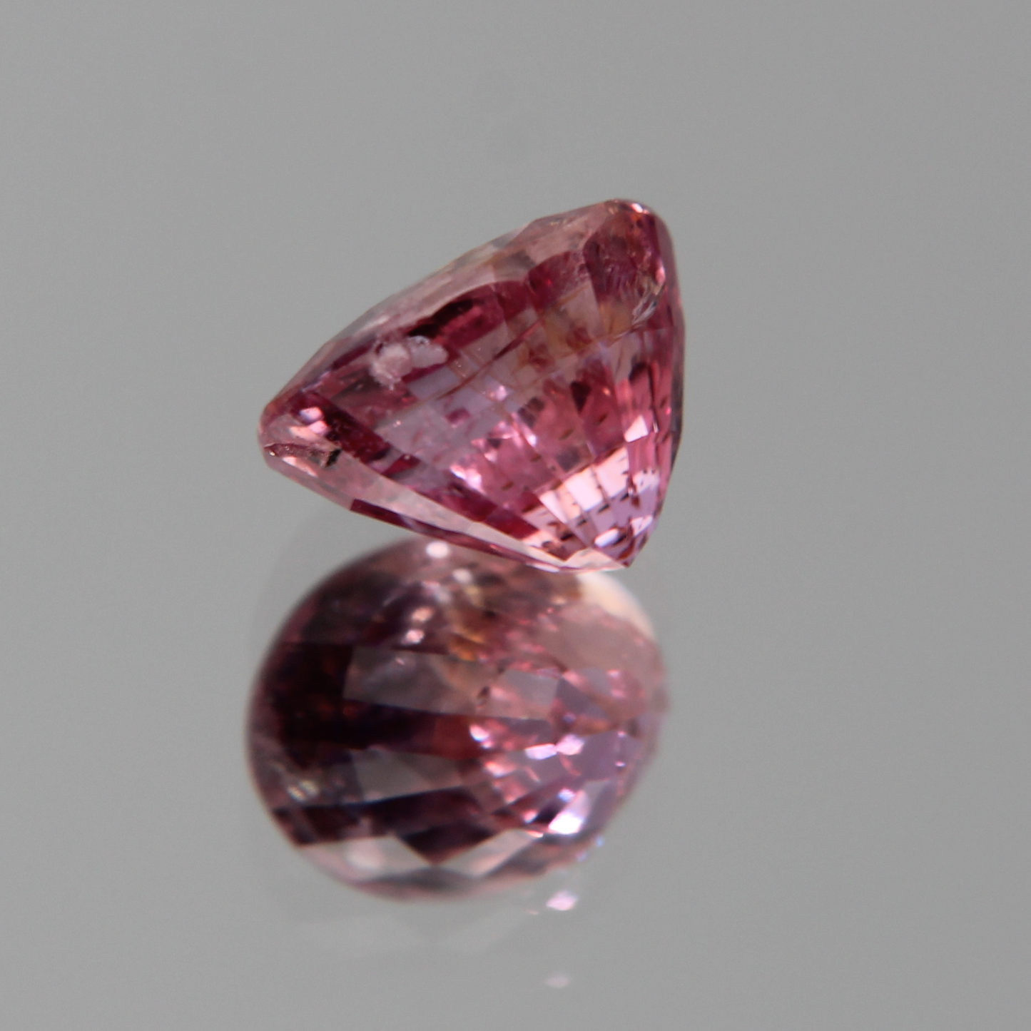 Pinker Saphir 2.03 ct