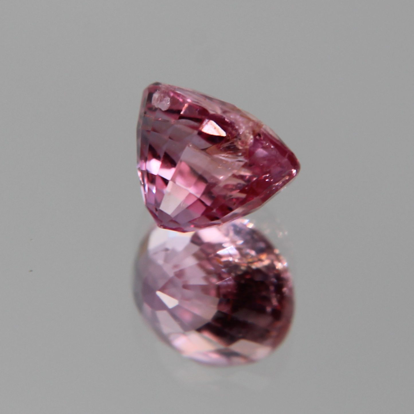 Pinker Saphir 2.03 ct