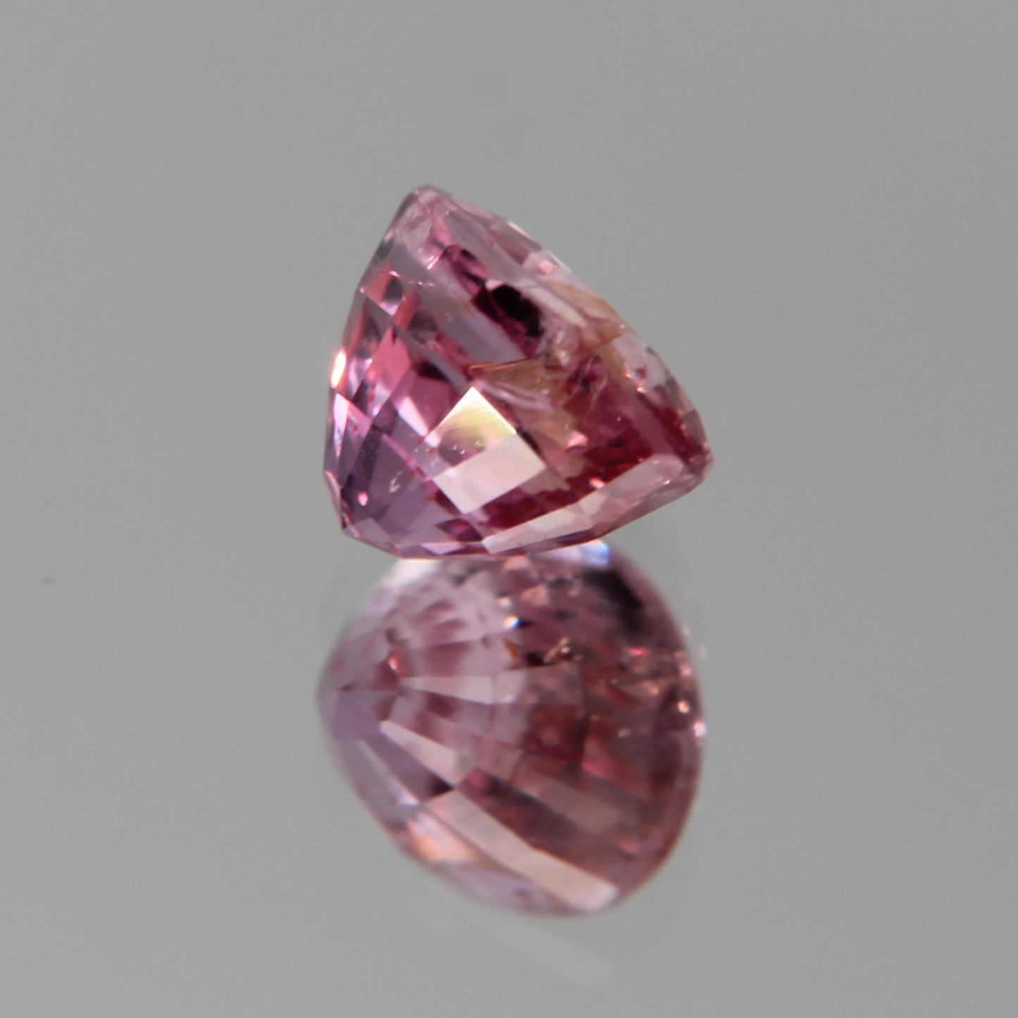 Pinker Saphir 2.03 ct
