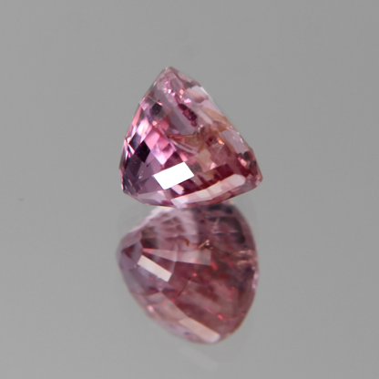 Pinker Saphir 2.03 ct