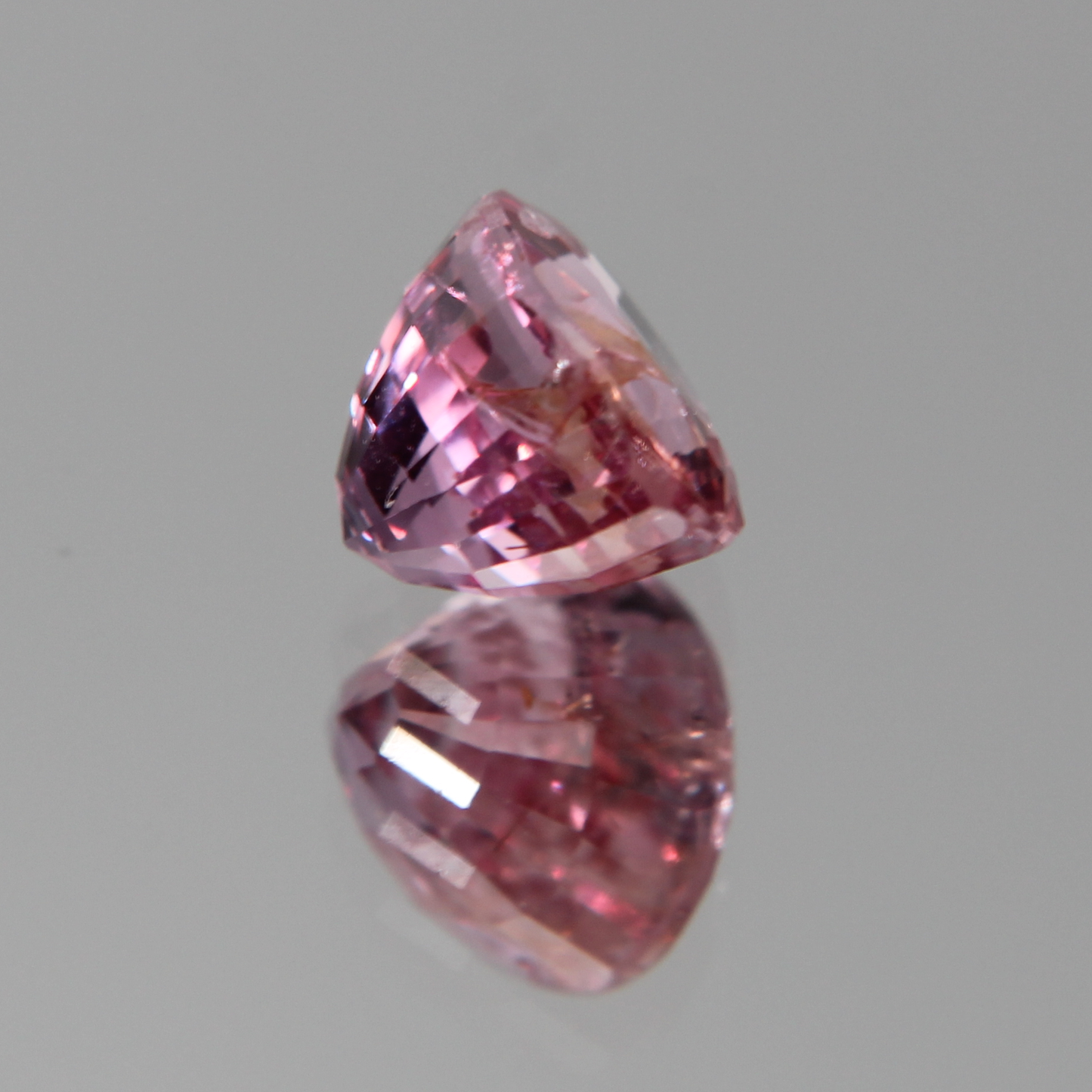Pinker Saphir 2.03 ct