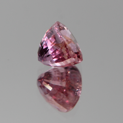 Pinker Saphir 2.03 ct
