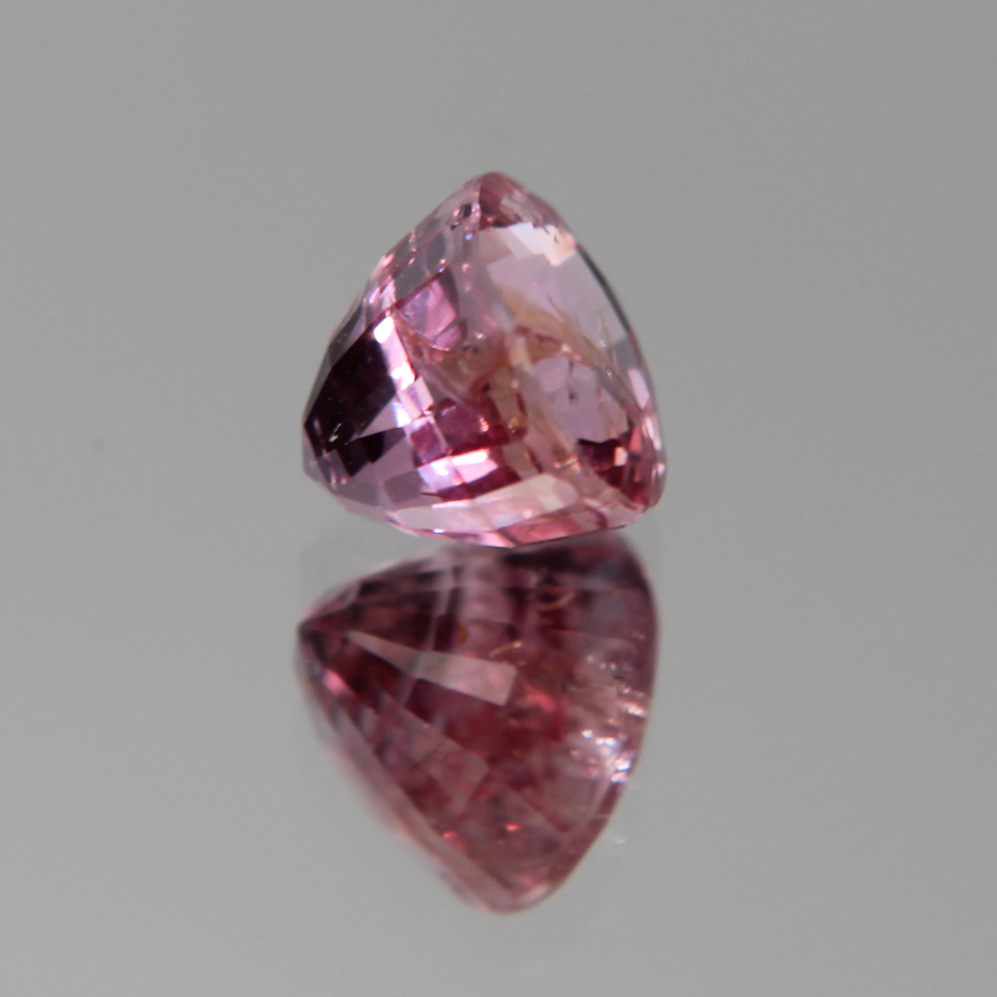Pinker Saphir 2.03 ct