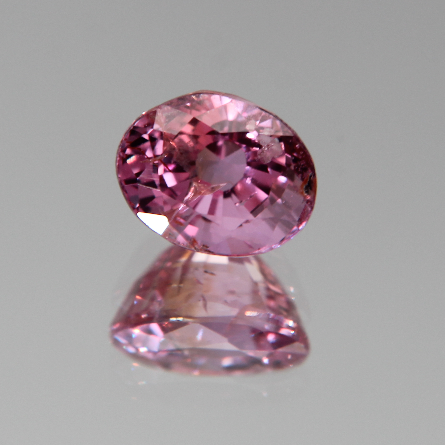 Pinker Saphir 2.03 ct