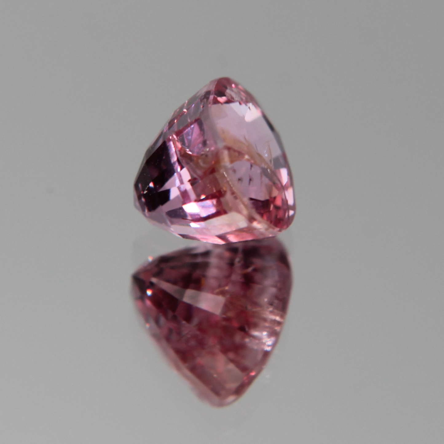 Pinker Saphir 2.03 ct