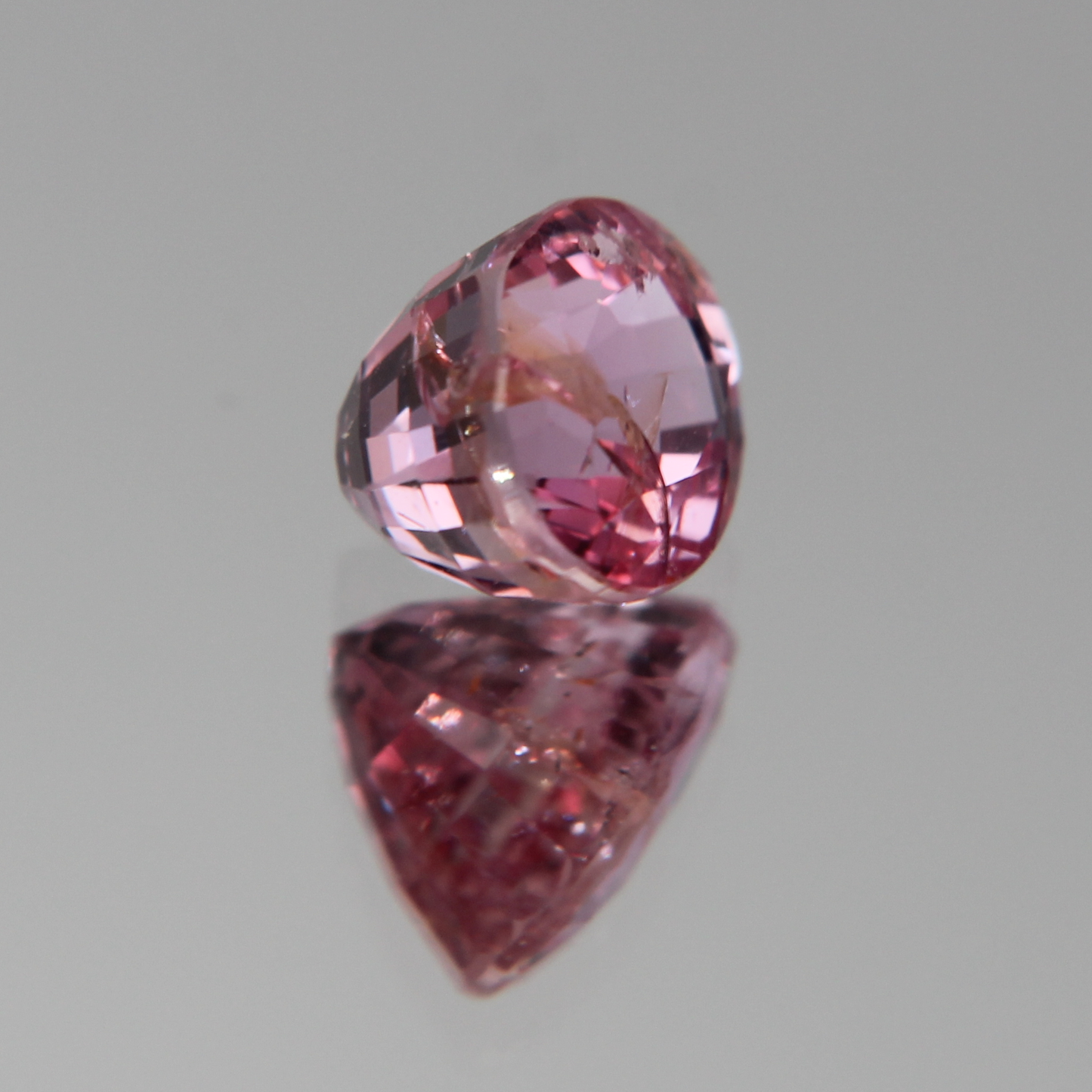 Pinker Saphir 2.03 ct