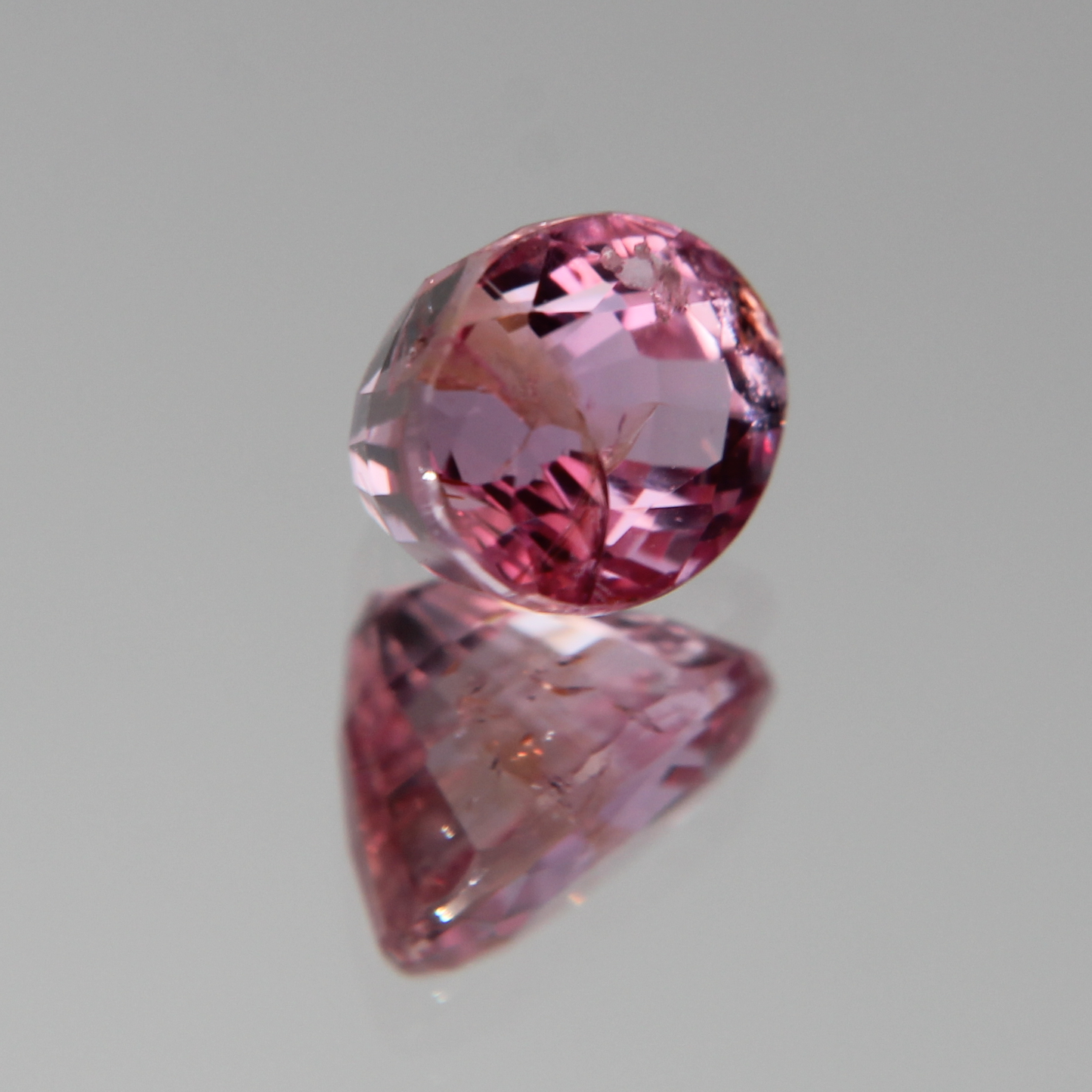 Pinker Saphir 2.03 ct