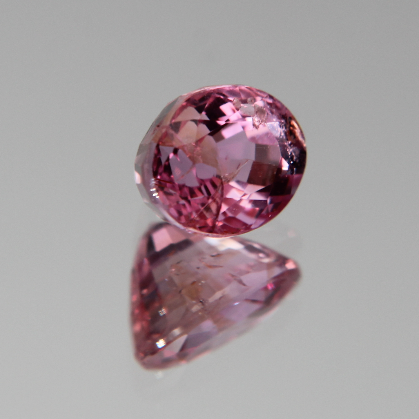 Pinker Saphir 2.03 ct