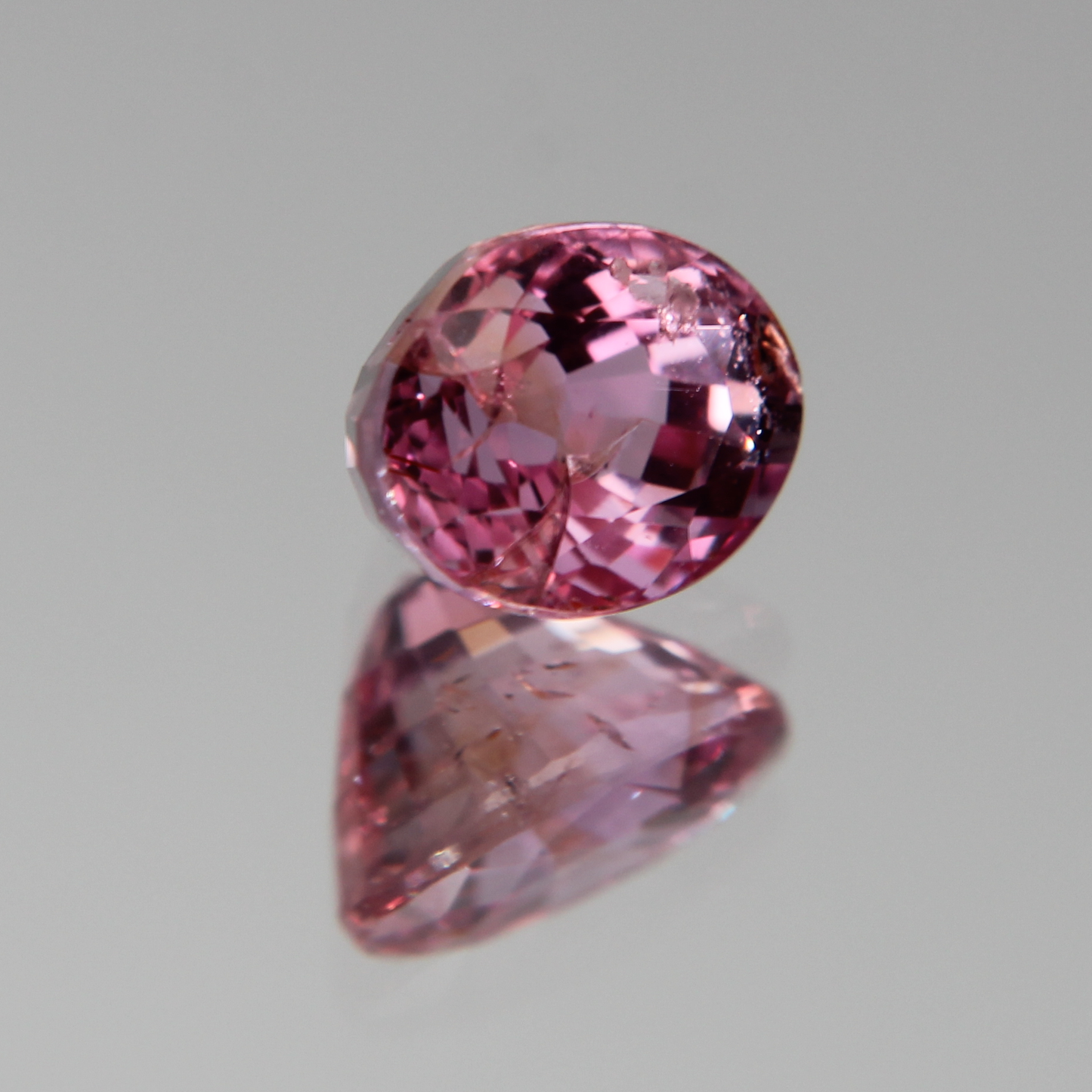 Pinker Saphir 2.03 ct