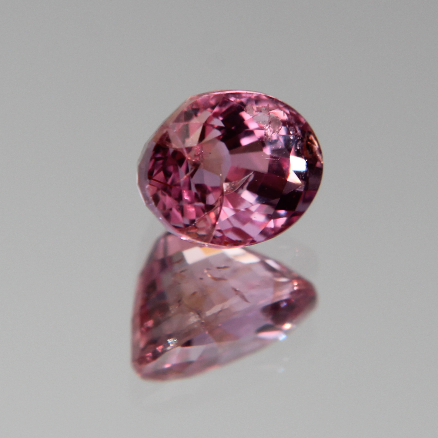 Pinker Saphir 2.03 ct