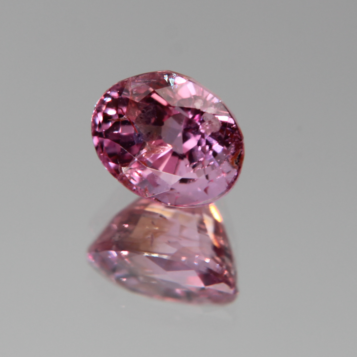 Pinker Saphir 2.03 ct