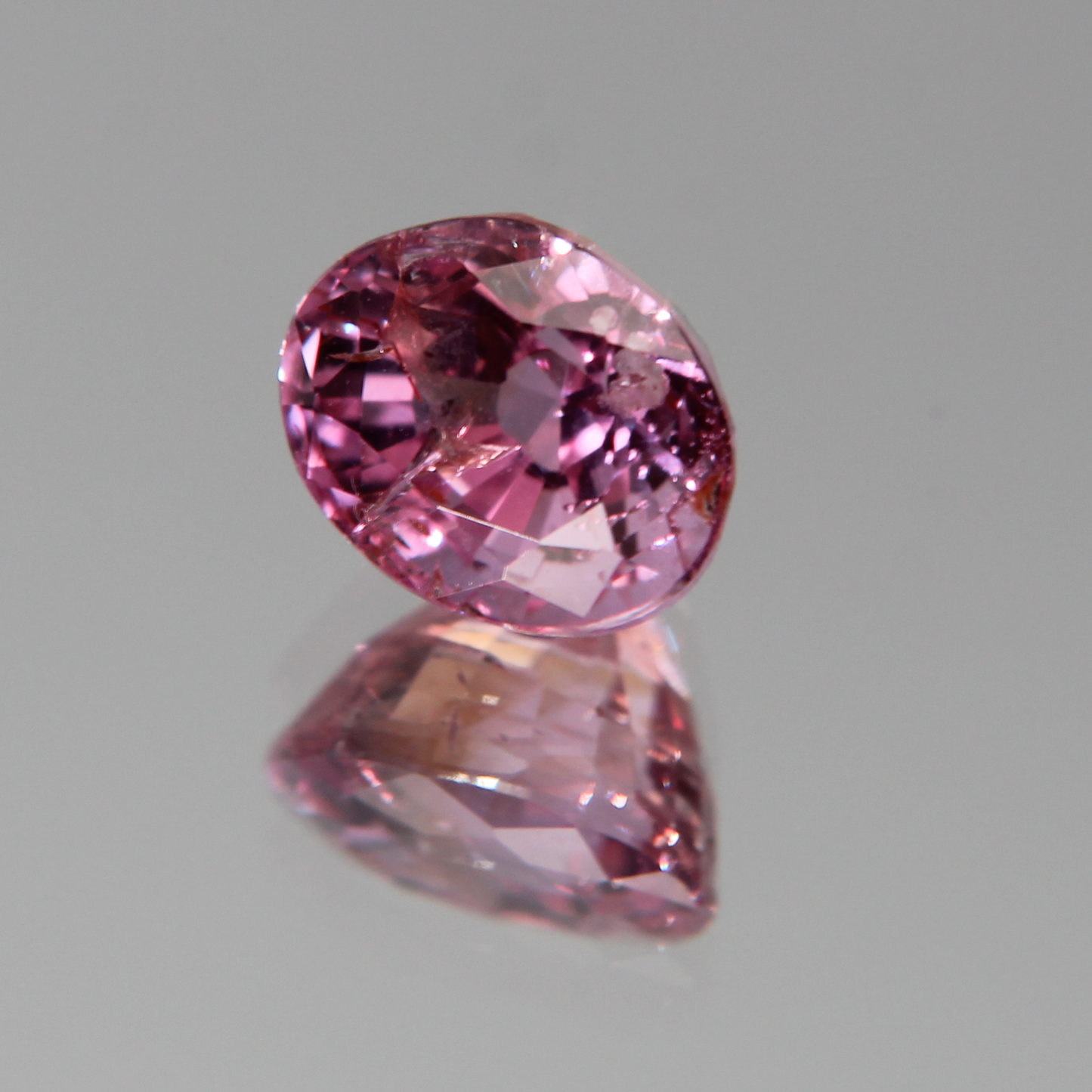 Pinker Saphir 2.03 ct