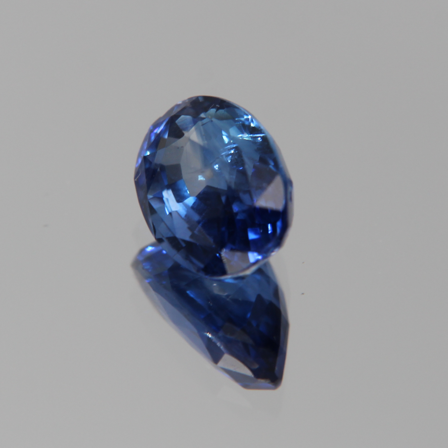 Blauer Saphir 2.25 ct