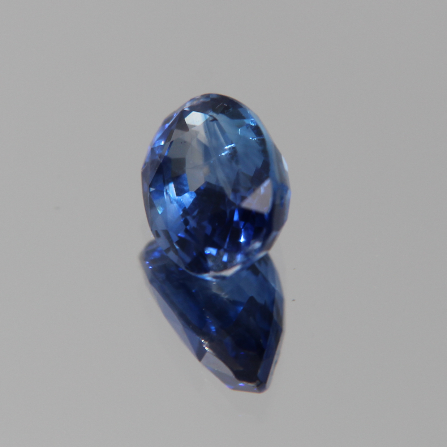 Blauer Saphir 2.25 ct