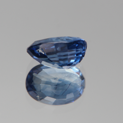 Blauer Saphir 2.25 ct