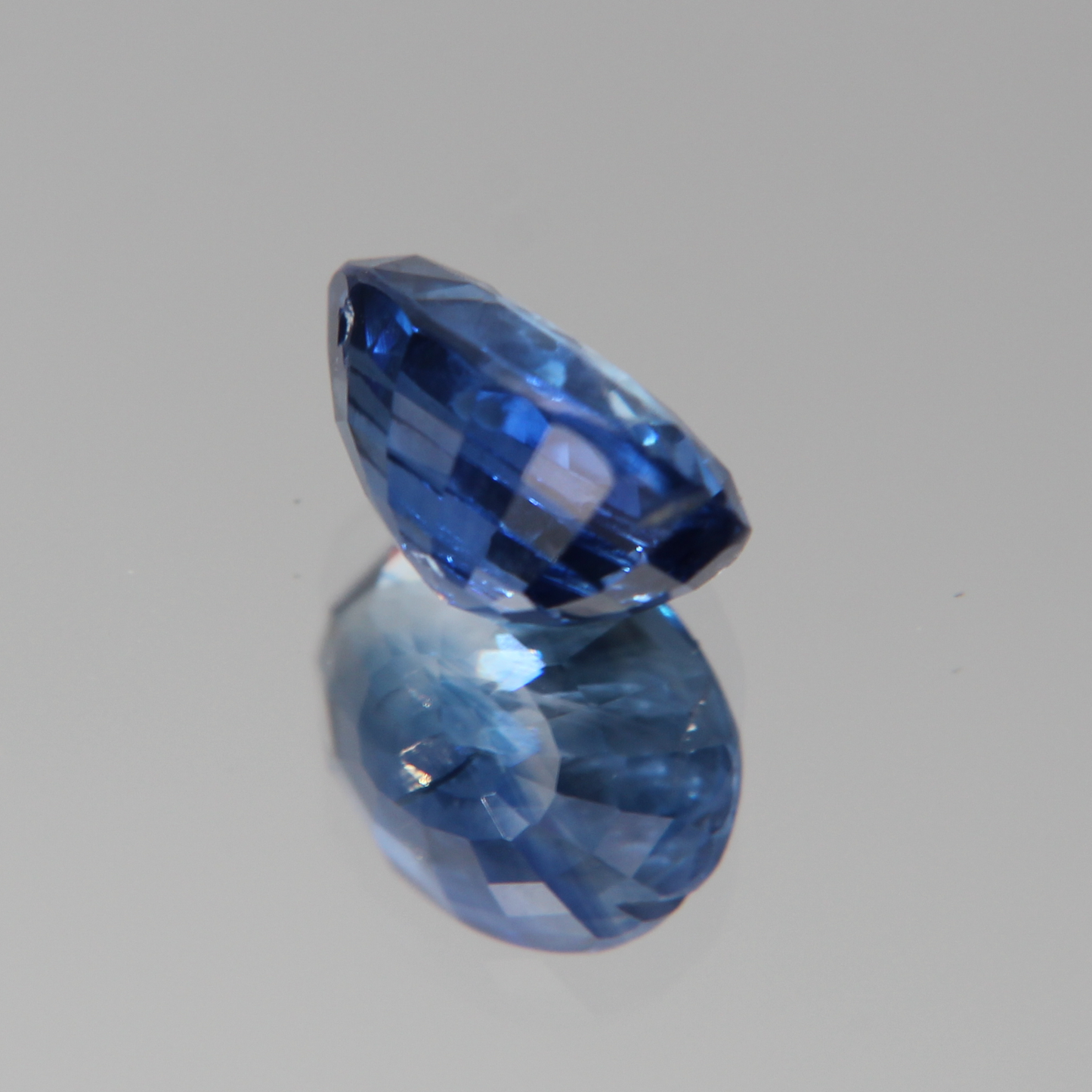 Blauer Saphir 2.25 ct