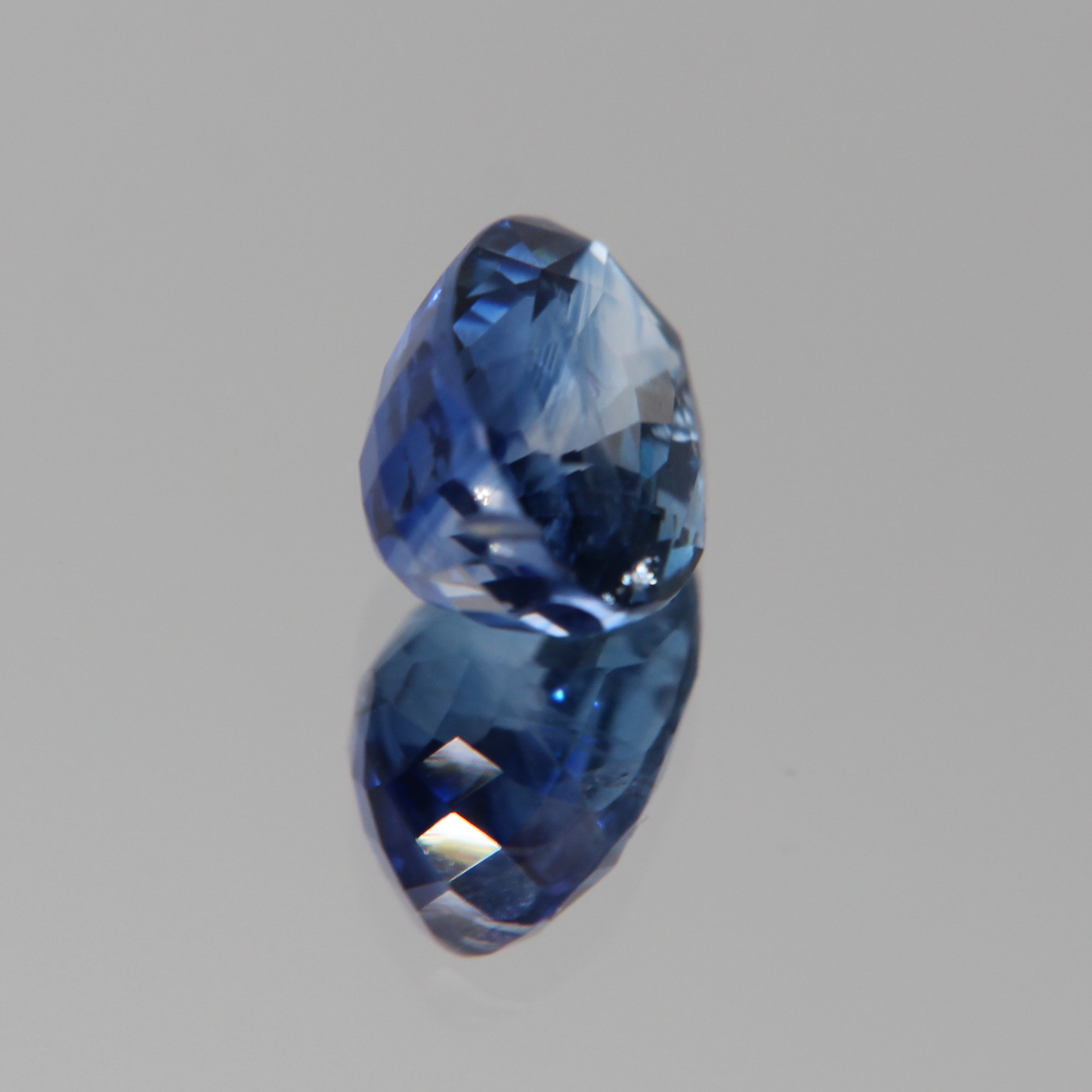 Blauer Saphir 2.25 ct