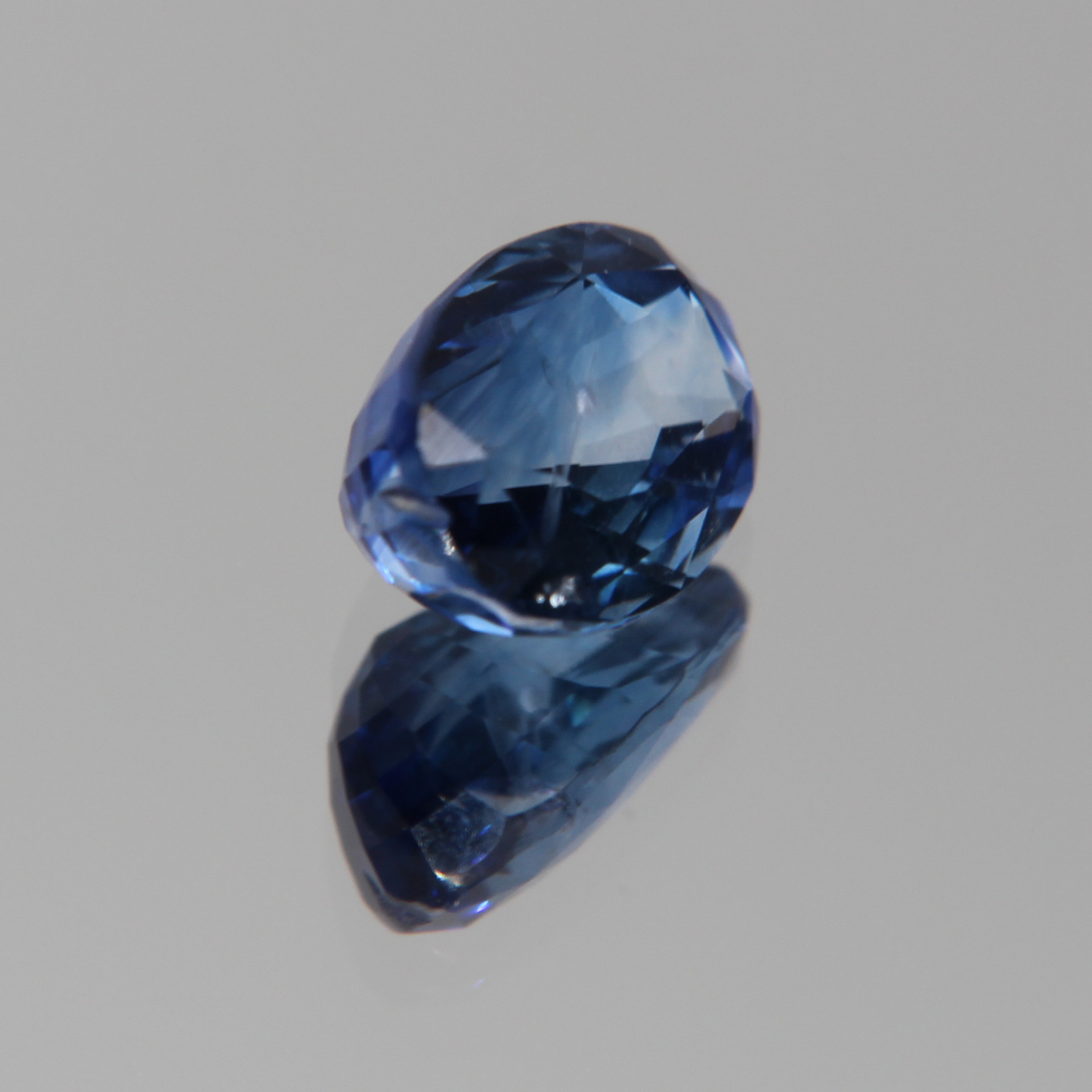 Blauer Saphir 2.25 ct