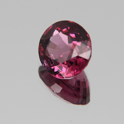 Pink-Roter Spinell 5.57ct