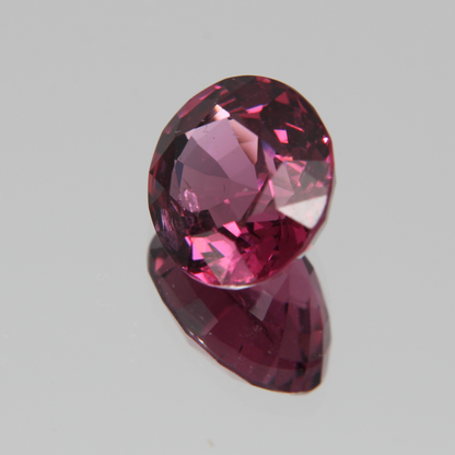 Pink-Roter Spinell 5.57ct