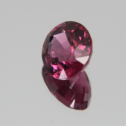 Pink-Roter Spinell 5.57ct