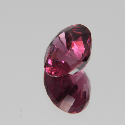 Pink-Roter Spinell 5.57ct