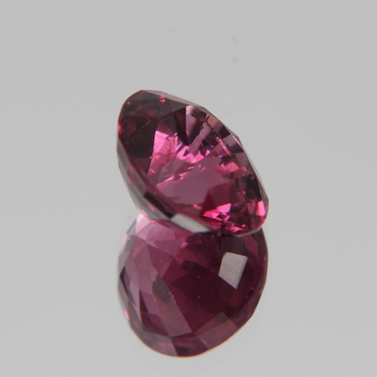 Pink-Roter Spinell 5.57ct