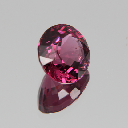 Pink-Roter Spinell 5.57ct