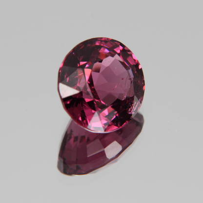 Pink-Roter Spinell 5.57ct