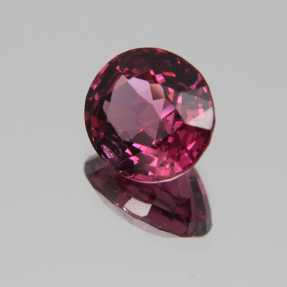 Pink-Roter Spinell 5.57ct
