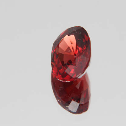 Orange-Roter Spinell 2.50 ct