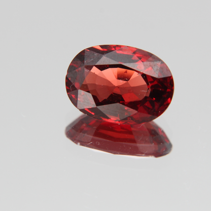 Orange-Roter Spinell 2.50 ct