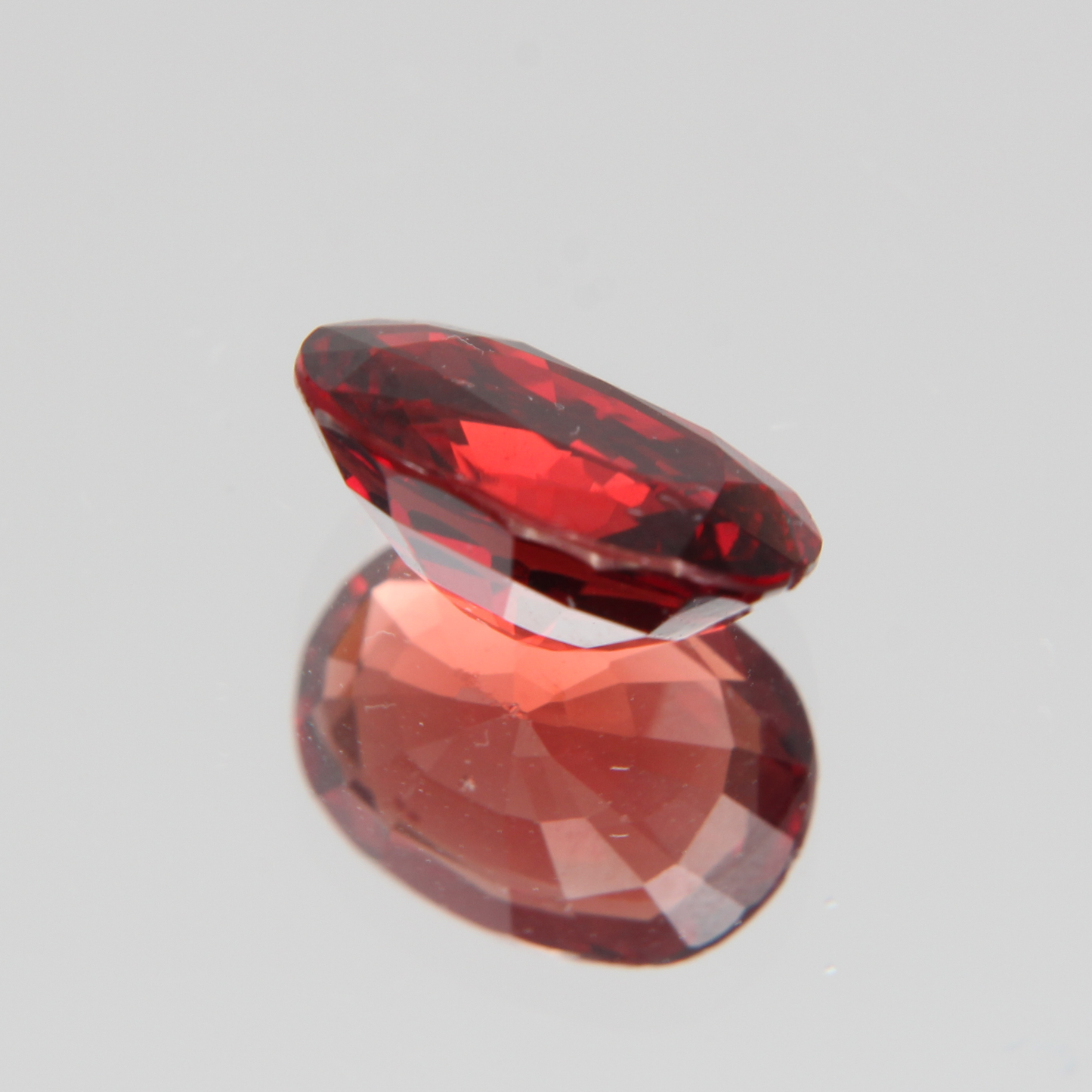 Orange-Roter Spinell 2.50 ct