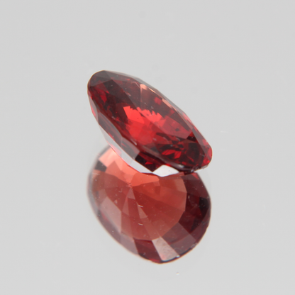Orange-Roter Spinell 2.50 ct
