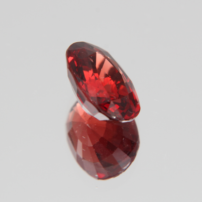 Orange-Roter Spinell 2.50 ct
