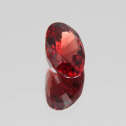 Orange-Roter Spinell 2.50 ct