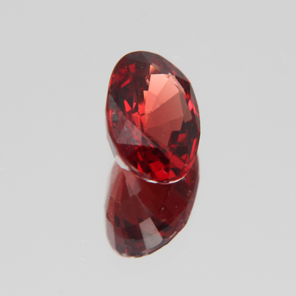 Orange-Roter Spinell 2.50 ct
