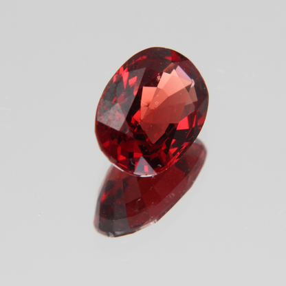 Orange-Roter Spinell 2.50 ct