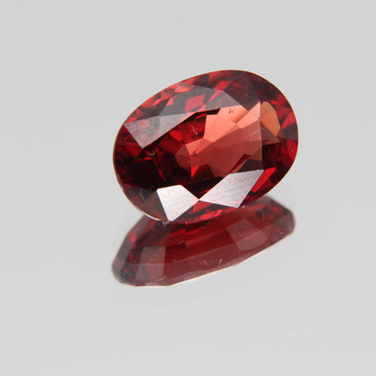 Orange-Roter Spinell 2.50 ct
