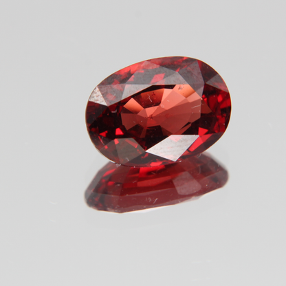 Orange-Roter Spinell 2.50 ct