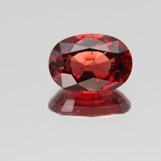 Orange-Roter Spinell 2.50 ct